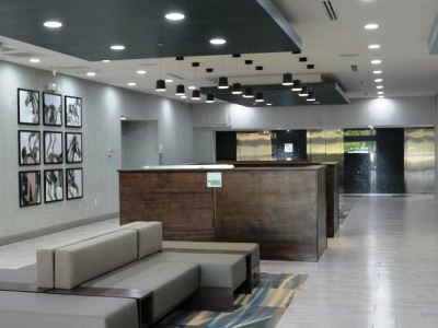 Hotel - East-medical Ctr Area By Ihg 3*